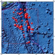 05月30日日本小笠原群岛地区8.0级地震图集_震中周边（10°×10°）过去1年3级以上地震分布图